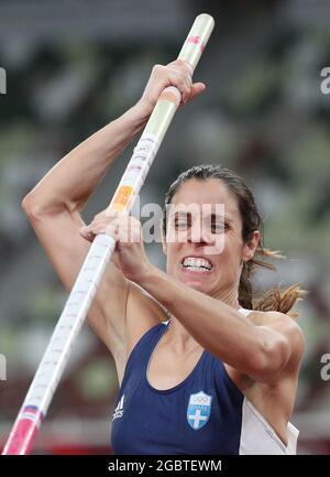 Tokyo, Giappone. 5 agosto 2021. Katerina Stefanidi della Grecia compete durante la finale del Polo Vault delle Donne ai Giochi Olimpici di Tokyo 2020, in Giappone, il 5 agosto 2021. Credit: Li Ming/Xinhua/Alamy Live News Foto Stock