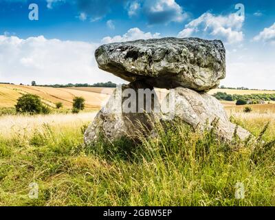 Il Devil's Den vicino a Marlborough nel Wiltshire. Foto Stock