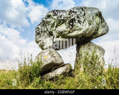 Il Devil's Den vicino a Marlborough nel Wiltshire. Foto Stock