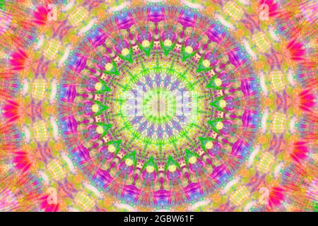 Sfondo colorato di Kaleidoscope in verde, viola e rosso Foto Stock
