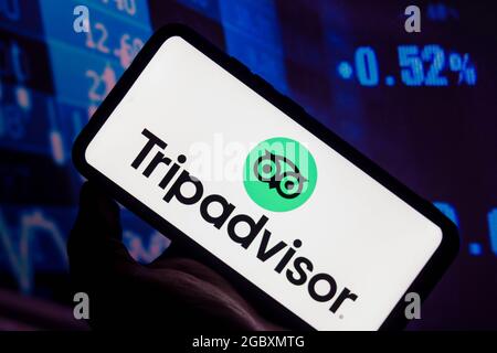 Brasile. 05 agosto 2021. In questa illustrazione fotografica viene visualizzato il logo di TripAdvisor su uno smartphone. (Foto di Rafael Henrique/SOPA Images/Sipa USA) Credit: Sipa USA/Alamy Live News Foto Stock