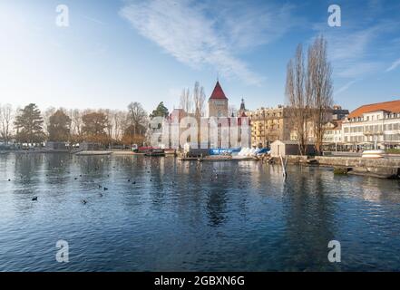 Ouchy Promenade e Chateau d'Ouchy sul Lago di Ginevra - Losanna, Svizzera Foto Stock