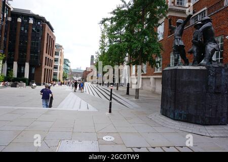 Monumento nazionale dei vigili del fuoco, Sermon Lane London, Regno Unito Foto Stock