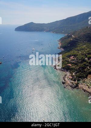 Italia, Toscana, provincia di Grosseto, Ansedonia, veduta aerea della Costa d'Ansedonia Foto © Lorenzo Fiorani/Sintesi/Alamy Stock Foto Foto Stock