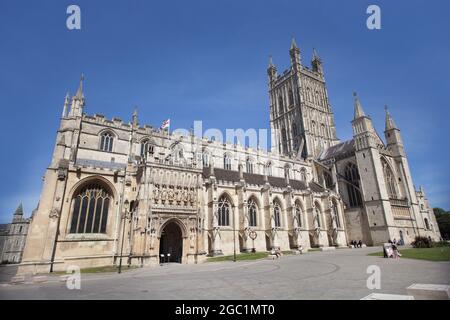 Vista sulla cattedrale di Gloucester a Gloucester nel Regno Unito Foto Stock