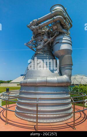 Sturn V Rocketdyne F-1 motore a razzo della prima tappa del Saturno V. Foto Stock