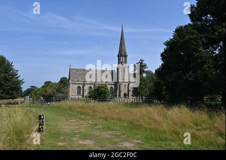 Chiesa di St Leonard nel villaggio Warwickshire di Charlecote Foto Stock