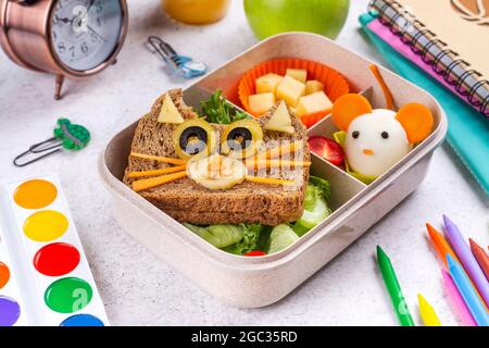 Colazione di ritorno a scuola Foto Stock