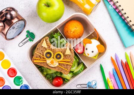 Colazione di ritorno a scuola Foto Stock