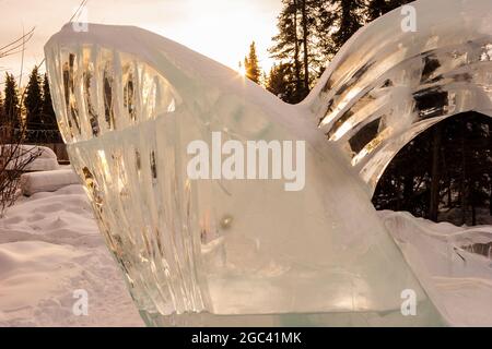 Grazzly Bear Ice Carving al Ice Art Championship, Fairbanks, Alaska, USA Foto Stock