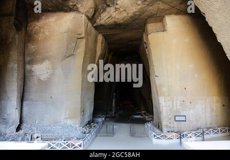 Cimitero delle Fontanelle a Napoli. Foto Stock