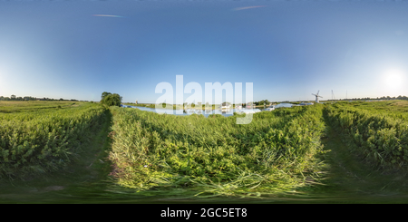 Visualizzazione panoramica a 360 gradi di Thurne Dyke, Norfolk Broads