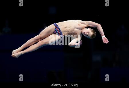 Oleksii Sereda dell'Ucraina durante la finale della piattaforma da 10 m maschile al Tokyo Aquatics Center il quindicesimo giorno dei Giochi Olimpici di Tokyo 2020 in Giappone. Data immagine: Sabato 7 agosto 2021. Foto Stock