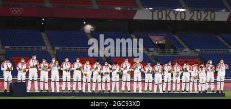 Yokohama, Giappone. 7 agosto 2021. La squadra dei medalisti di bronzo Messico partecipa alla cerimonia di premiazione del calcio maschile ai Giochi Olimpici di Tokyo 2020 a Yokohama, Giappone, 7 agosto 2021. Credit: LU Yang/Xinhua/Alamy Live News Foto Stock