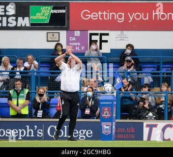 Il manager di Ipswich Paul Cook durante la partita della Sky Bet League 1 tra Ipswich Town e Morecambe a Portman Road, Ipswich, sabato 7 agosto 2021. (Credit: Ben Pooley | MI News) Credit: MI News & Sport /Alamy Live News Foto Stock