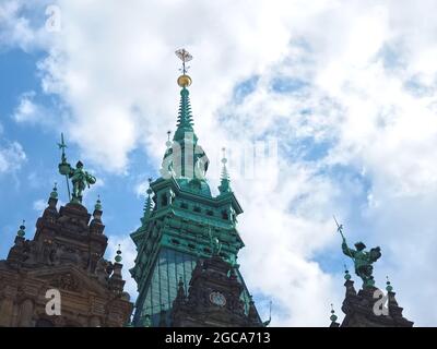 Splendida architettura ad Amburgo: Il municipio storico Foto Stock