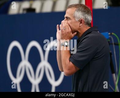 Tokyo, Giappone. 7 agosto 2021. Allenatore statunitense Adam Krikorian, USA vs Spagna, Polo d'acqua finale femminile, Giochi Olimpici di Tokyo 2020. (Credit Image: © Jon Gaede/ZUMA Press Wire Service) Foto Stock