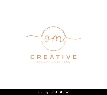 OM monogramma di bellezza del logo femminile e design elegante del logo, logo di scrittura a mano della firma iniziale, matrimonio, moda, floreale e botanico con creativo Illustrazione Vettoriale