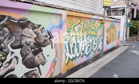 Graffiti Art su un muro da qualche parte a Bangkok Thailandia Foto Stock