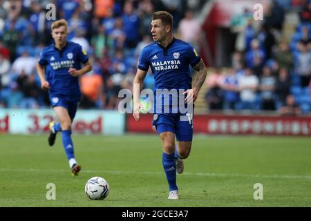 Cardiff, Regno Unito. 07 agosto 2021. James Collins di Cardiff City in Action.EFL Skybet Championship match, Cardiff City contro Barnsley al Cardiff City Stadium di Cardiff, Galles, sabato 7 agosto 2021. Questa immagine può essere utilizzata solo per scopi editoriali. Solo per uso editoriale, è richiesta una licenza per uso commerciale. Nessun utilizzo nelle scommesse, nei giochi o nelle pubblicazioni di un singolo club/campionato/giocatore. pic di Andrew Orchard/Andrew Orchard sports photography/Alamy Live news Credit: Andrew Orchard sports photography/Alamy Live News Foto Stock