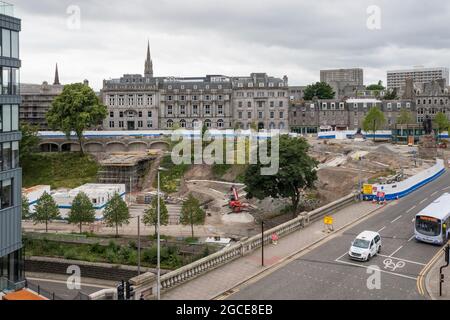 Riqualificazione di Union Terrace Gardens, Aberdeen, visto nel luglio 2021. I giardini coprono circa due acri e mezzo e sono stati aperti al pubblico per la prima volta nel 1879. Foto Stock