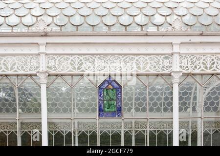 Horniman Museum, Londra, Regno Unito - 8 agosto 2021: Conservatorio Vittoriano al Museo Horniman. Foto Stock