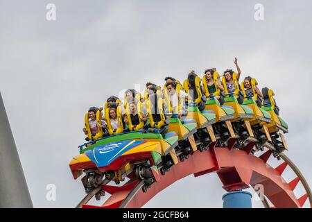 Dragon Khan ex record mondiale di tenuta Rollercoaster PortAventura World Theme Park Salou Spagna Foto Stock