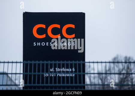 Polkowice, Polonia. 15 Feb 2021. Una veduta della sede centrale della CCC S.A, la più grande azienda di calzature al dettaglio, uno dei più grandi produttori di calzature in Europa, situata nella zona economica speciale di Legnica a Polkowice. (Credit Image: © Karol Serewis/SOPA Images via ZUMA Press Wire) Foto Stock