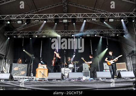 I Lightning Seeds si esibiscono al Lets Rock Leeds 80s Festival di Leeds Foto Stock