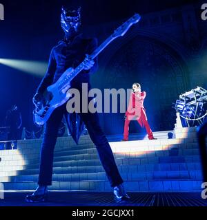 LONDRA, REGNO UNITO - 22 novembre 2019: Una band rock svedese Ghost che si esibisce a Londra presso la SSE Arena di Wembley Foto Stock