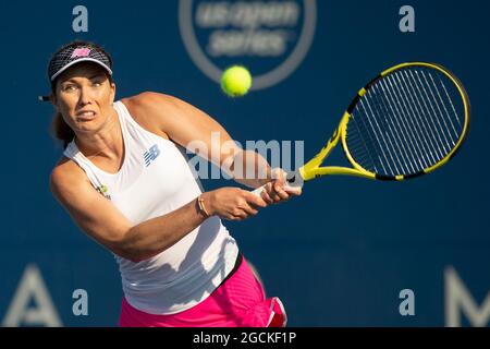 08 agosto 2021: Danielle Collins (USA) sconfisse Daria Kasatkina (RUS) 63 67(10) 61 nelle finali del Mupadala Silicon Valley Classic alla San Jose state University di San Jose, California. ©Mal Taam/TennisClix/CSM Foto Stock