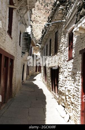 Vista dal villaggio di Marpha, percorso annapurna circuito trekking, Nepal Foto Stock