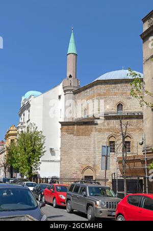 Belgrado, Serbia - 23 aprile 2021: Edificio della vecchia Moschea di Bajrakli del periodo ottomano. Foto Stock