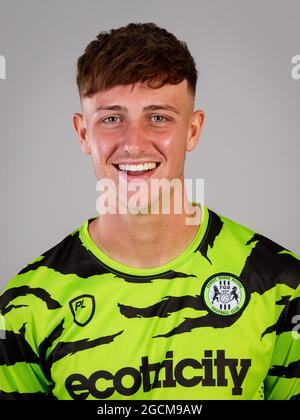 Nailsworth, Regno Unito. 23 luglio 2021. Jake Young durante il Forest Green Rovers Player & staff 2021/22 ha girato foto a Stanley Park, Stanley Lane, Chippenham, Inghilterra il 23 luglio 2021. Foto di Andy Rowland. Credit: Prime Media Images/Alamy Live News Foto Stock