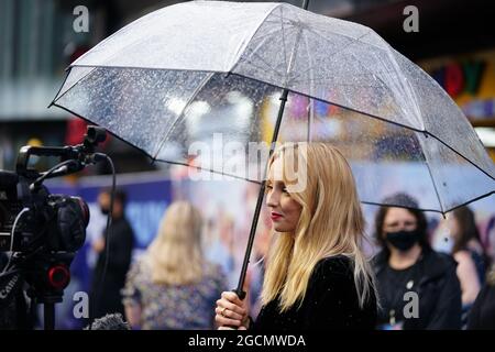 Jodie Comer arriva a Cineworld Leicester Square, nel centro di Londra, per la prima volta di Free Guy. Data immagine: Lunedì 9 agosto 2021. Foto Stock