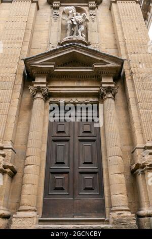 San Gaetano, nota anche come Santi Michele e Gaetano, è una chiesa barocca di Firenze, situata in Piazza Antinori. Foto Stock