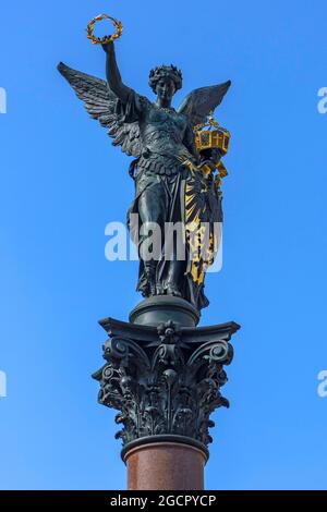 Figura di Victoria in un memoriale di guerra, Norimberga, Franconia Centrale, Baviera, Germania Foto Stock