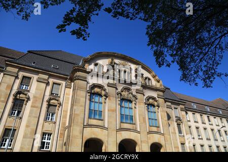 Moenchengladbach città in Germania. Palazzo del tribunale distrettuale (Landgericht). Foto Stock