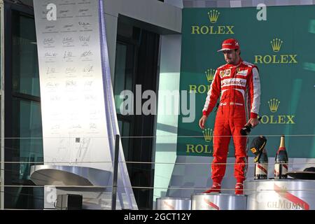 Fernando Alonso (ESP) Ferrari sul podio. Gran Premio d'Australia, domenica 17 marzo 2013. Albert Park, Melbourne, Australia. Foto Stock