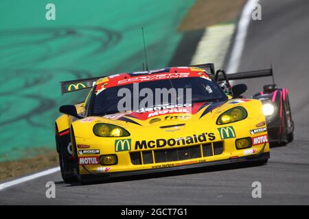 Patrick Bornhauser, Julien Canal, Fernando Rees, Chevrolet Corvette C6-ZR1. Campionato Mondiale FIA Endurance, turno 4, venerdì 30 agosto 2013. San Paolo, Brasile. Foto Stock