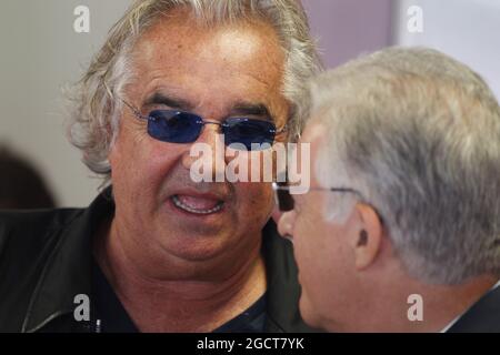 (Da L a R): Flavio Briatore (ITA) con Piero Ferrari (ITA) Vicepresidente Ferrari. Gran Premio d'Italia, sabato 7 settembre 2013. Monza Italia. Foto Stock