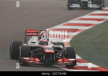 Jenson Button (GBR) McLaren MP4-28. Gran Premio d'India, domenica 27 ottobre 2013. Grande Noida, Nuova Delhi, India. Foto Stock