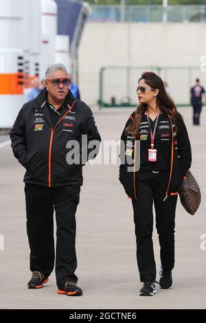 Dr. Vijay Mallya (IND) Saara Force India F1 Team Proprietario. Gran Premio di Gran Bretagna, sabato 5 luglio 2014. Silverstone, Inghilterra. Foto Stock