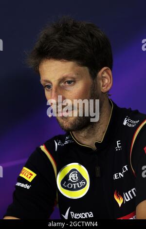 Romain Grosjean (fra) Lotus F1 Team alla conferenza stampa della FIA. Gran Premio del Giappone, giovedì 2 ottobre 2014. Suzuka, Giappone. Foto Stock