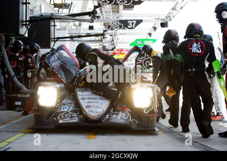 David Cheng (USA) / Alex Brundle (GBR) / Tristan Gommendy (fra) 37 Jackie Chan DC Racing, Oreca 07 - Gibson. Campionato Mondiale FIA Endurance, ore 24 le Mans - gara, domenica 18 giugno 2017. Le Mans, Francia. Foto Stock