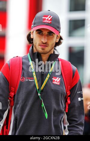 Antonio Giovinazzi (ITA) pilota di prova del Team Haas F1. Gran Premio di Gran Bretagna, giovedì 13 luglio 2017. Silverstone, Inghilterra. Foto Stock