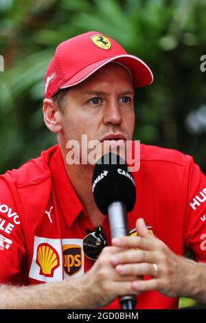 Sebastian Vettel (GER) Ferrari. Gran Premio di Singapore, giovedì 19 settembre 2019. Circuito Marina Bay Street, Singapore. Foto Stock