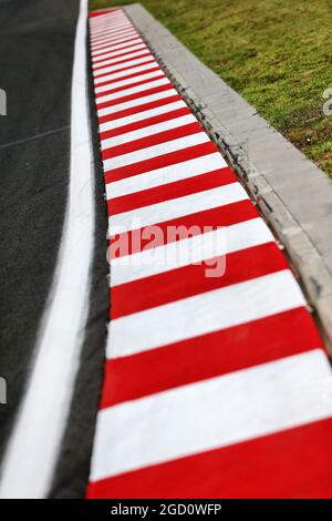 Circuito atmosfera - dettaglio marciapiede. Gran Premio di Ungheria, giovedì 16 luglio 2020. Budapest, Ungheria. Foto Stock