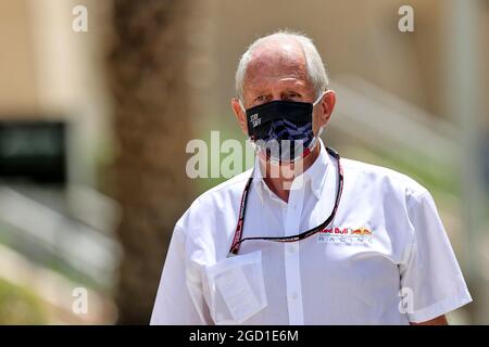 Dr Helmut Marko (AUT) Consulente Red Bull Motorsport. Gran Premio del Bahrain, venerdì 26 marzo 2021. Sakhir, Bahrein. Foto Stock
