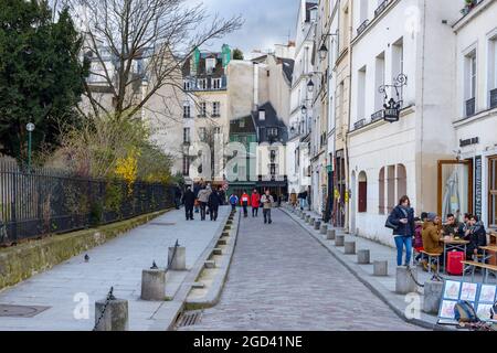 FRANCIA, PARIGI (75005), VIA SAINT-JULIEN LE PAUVRE Foto Stock